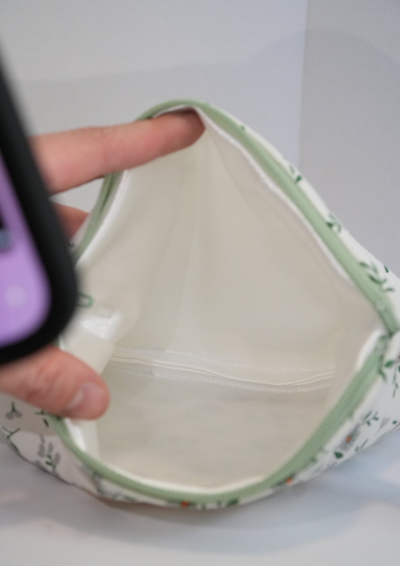 קלאץ׳ פרח ירוק